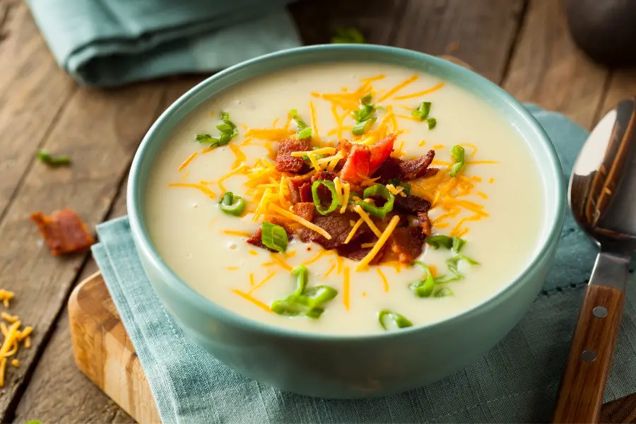 slow cooker cheesy potato soup